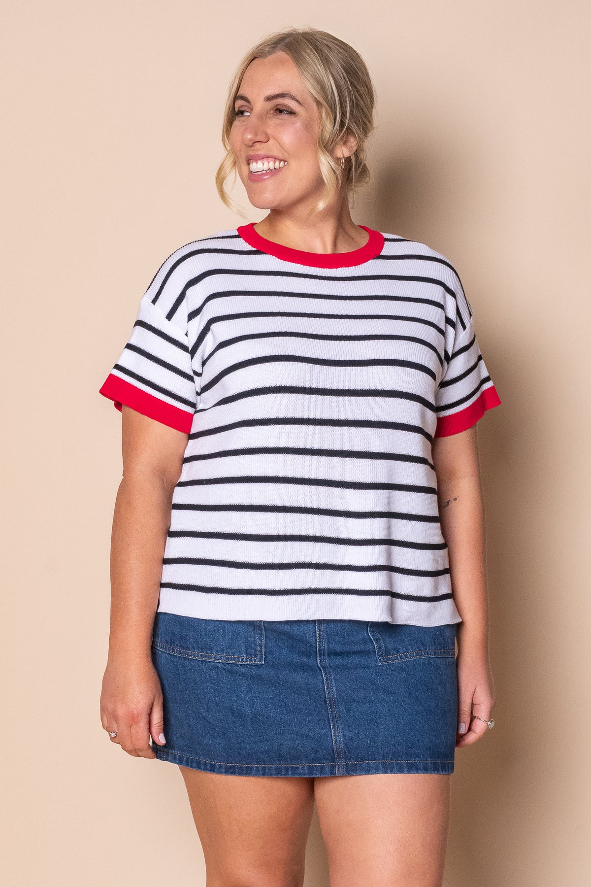 Danny S/S Striped Knit Top in White