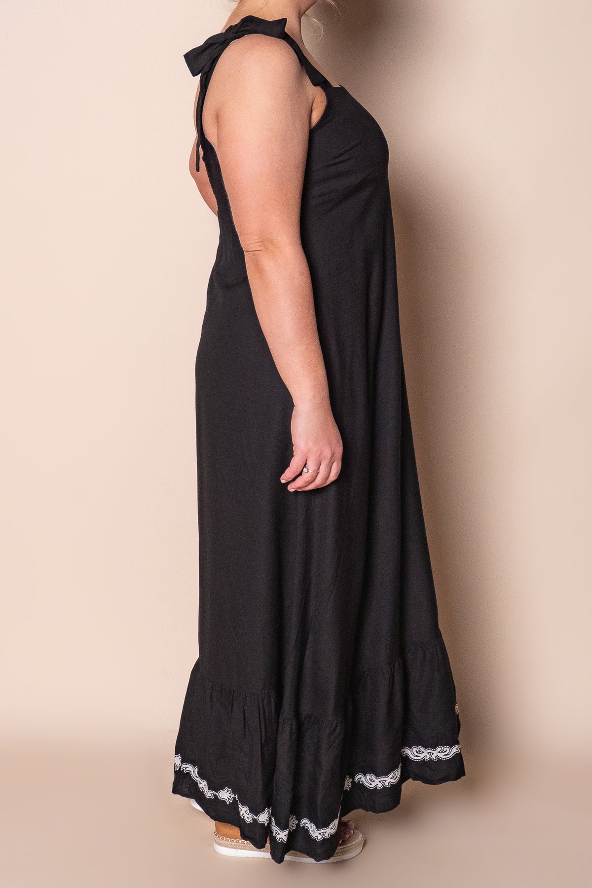 Bandera Maxi Dress in Black - Silent Theory