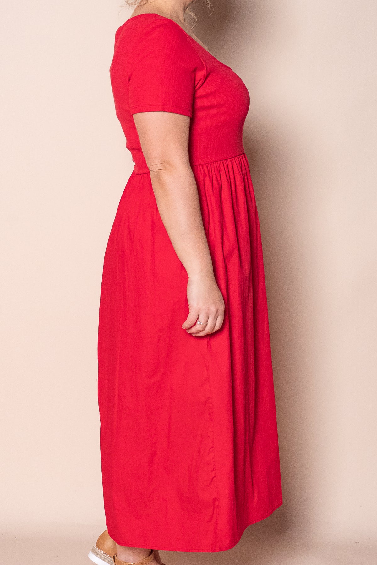 Ella Midi Dress in Crimson - Foxwood