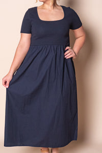 Ella Midi Dress in Navy - Foxwood