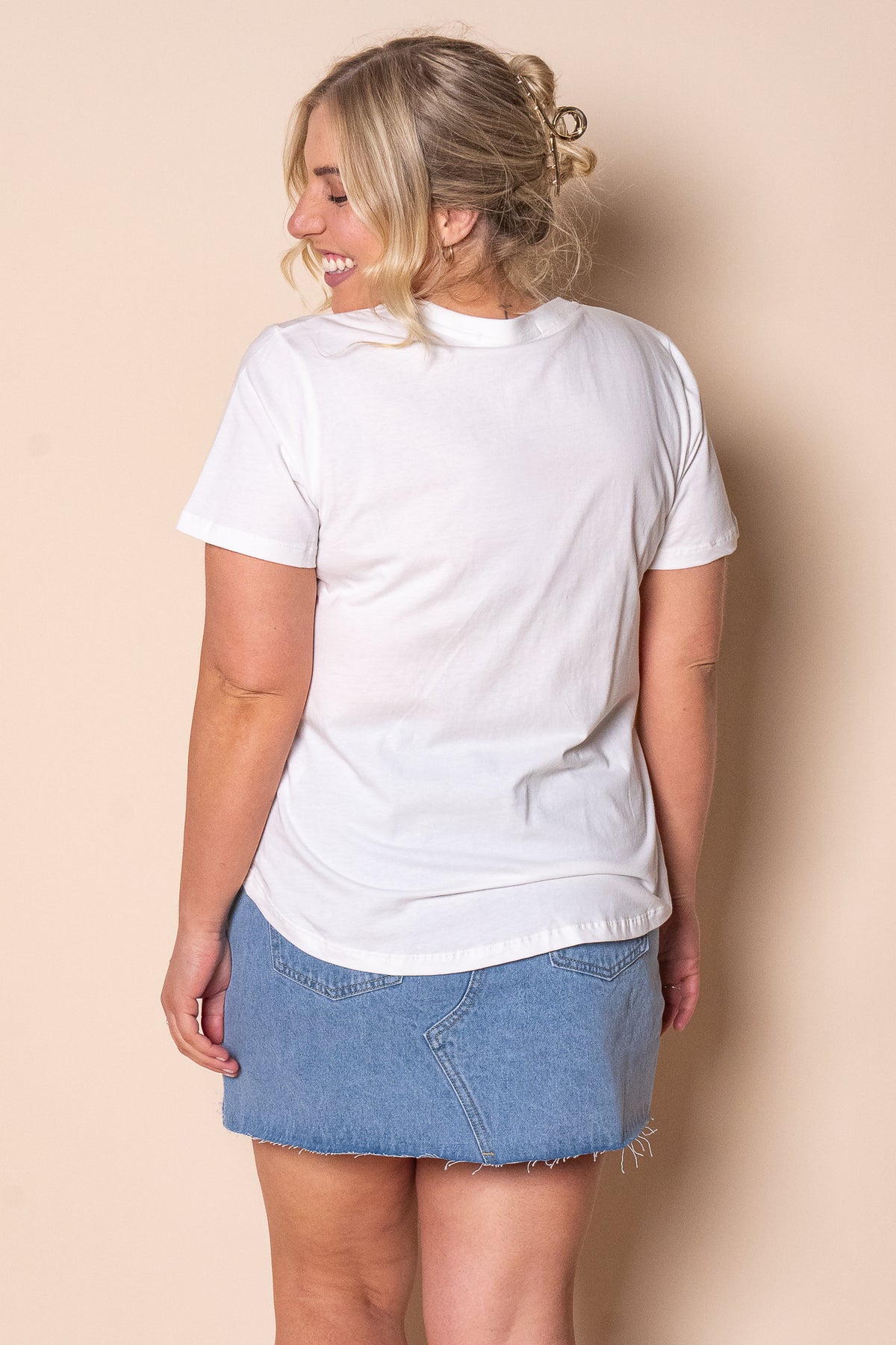 Limoncello Tee in Vintage White - Foxwood