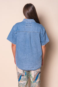 Daisy S/S Shirt in Light Blue - Foxwood