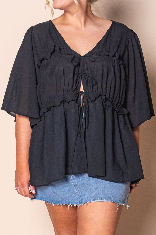 Henna Ruffle Top in Black