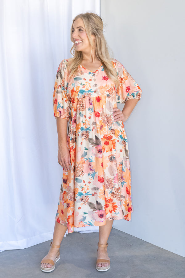 Fransie Dress in Peach Multi