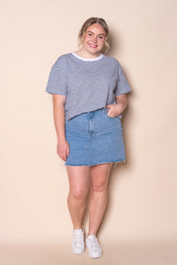 Hutch Stripe Tee in White - Foxwood