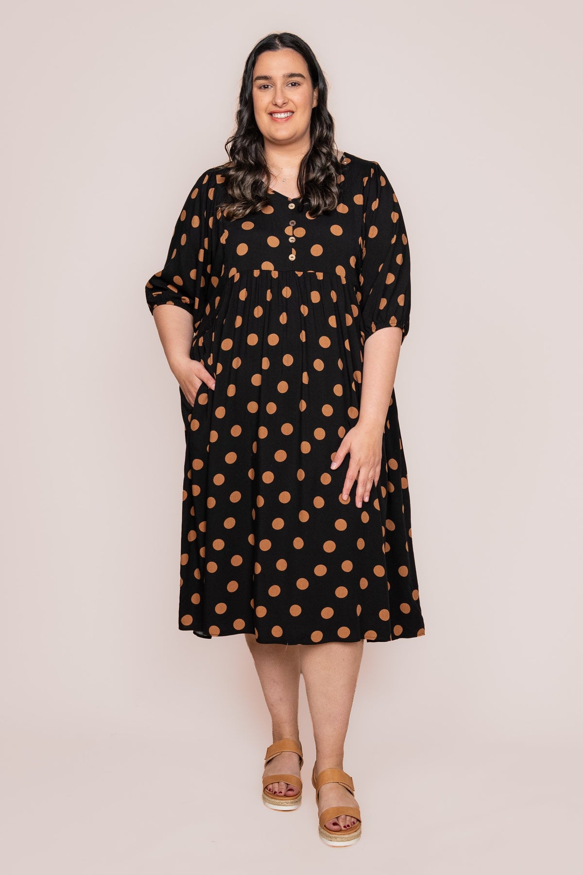 Daphine Midi Dress in Black