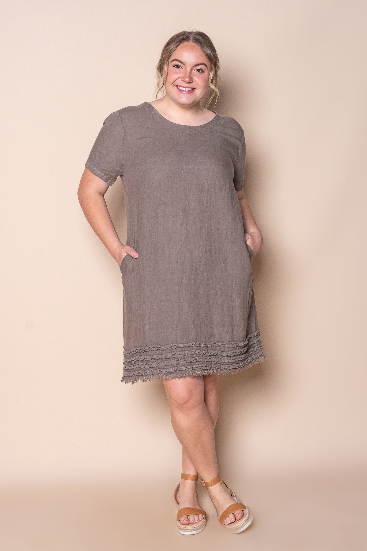 Dahlia Linen Dress in Taupe Always Alice Dahlia Linen Dress in Taupe Always Alice