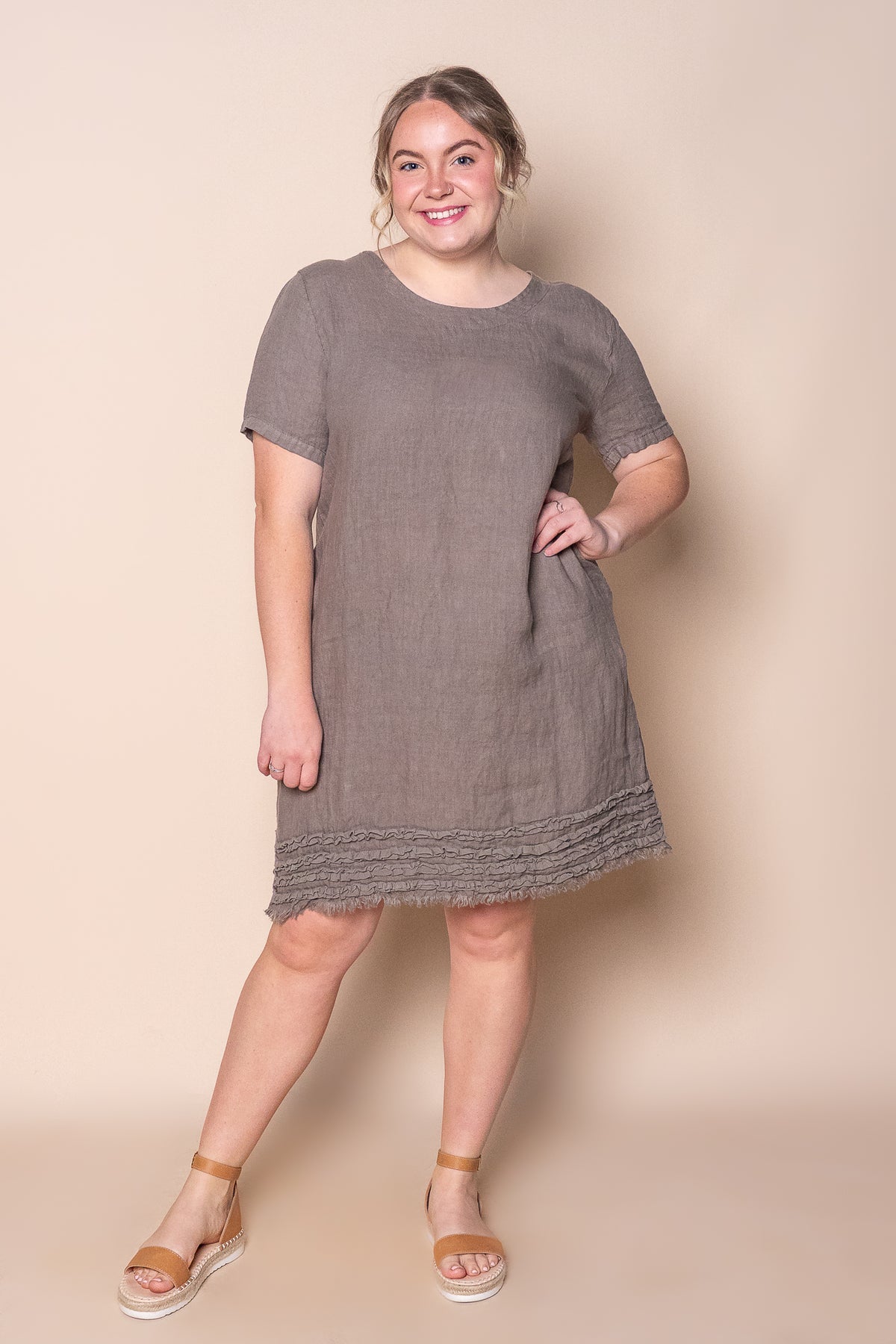 Dahlia Linen Dress in Taupe