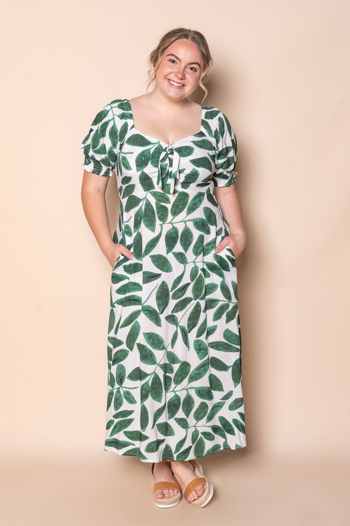 Leanna Leaf Midi Dress in Green