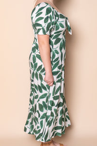 Leanna Leaf Midi Dress in Green