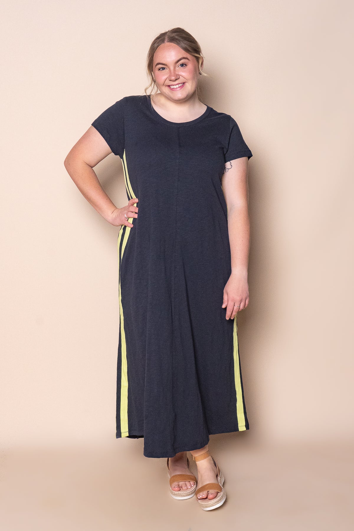 Recovery Dress in Navy and Neon Lemon - Foxwood