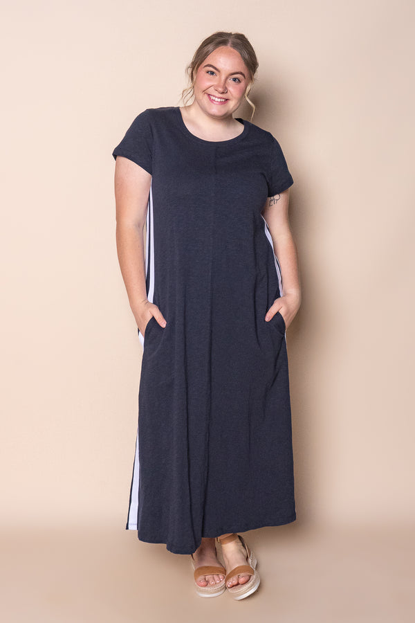 Recovery Dress in Navy and White - Foxwood