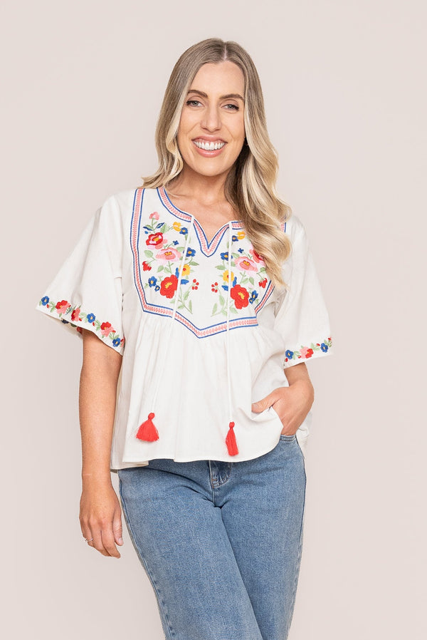 Willow Floral Embroidery Top in White