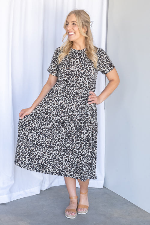 Sami Dress in Beige Leopard