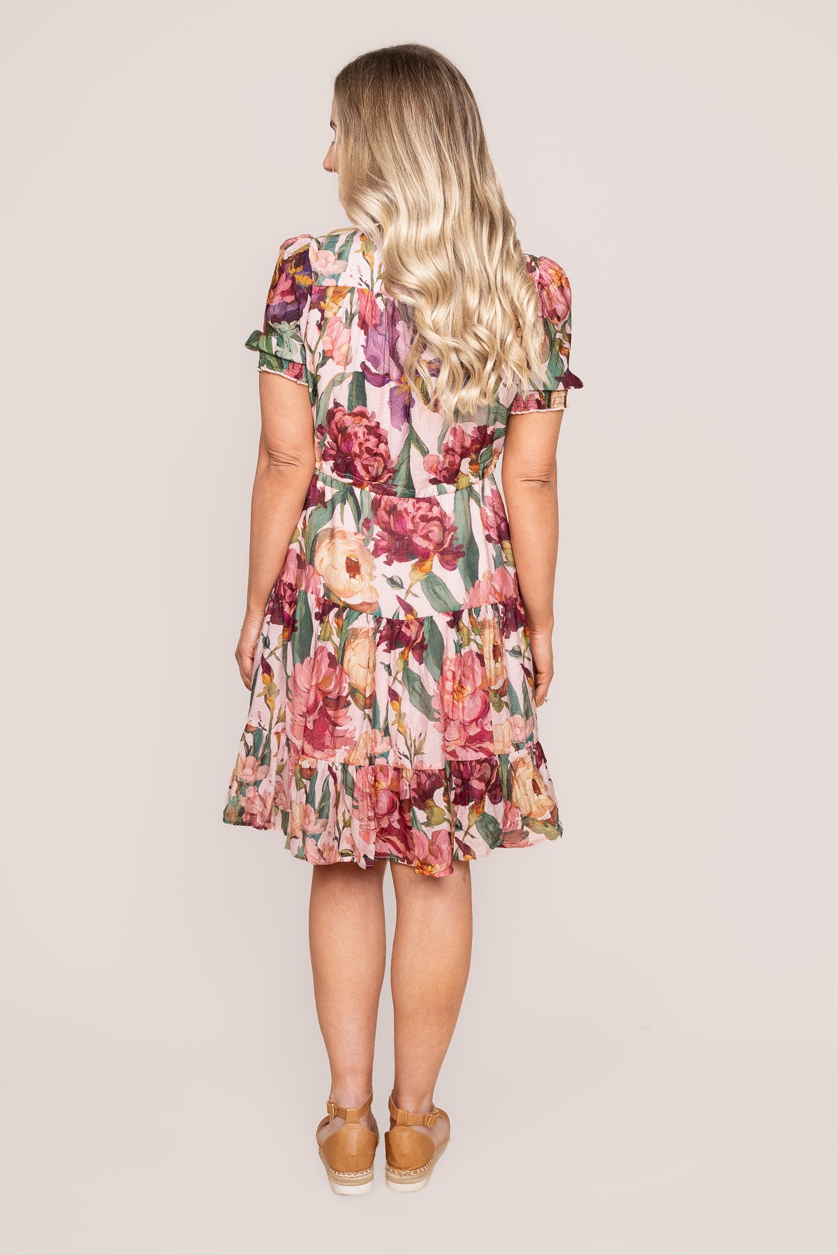 Tullie Floral Dress in Pink