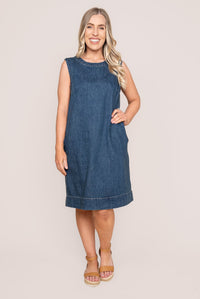 Sonny Denim Dress in Dark Blue - Elm