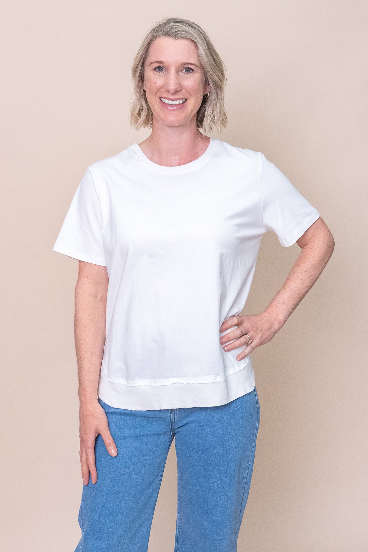 Farrah S/S Tee in White - Foxwood