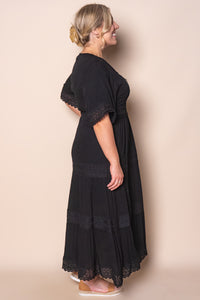Delta-Rose Midi Dress in Black