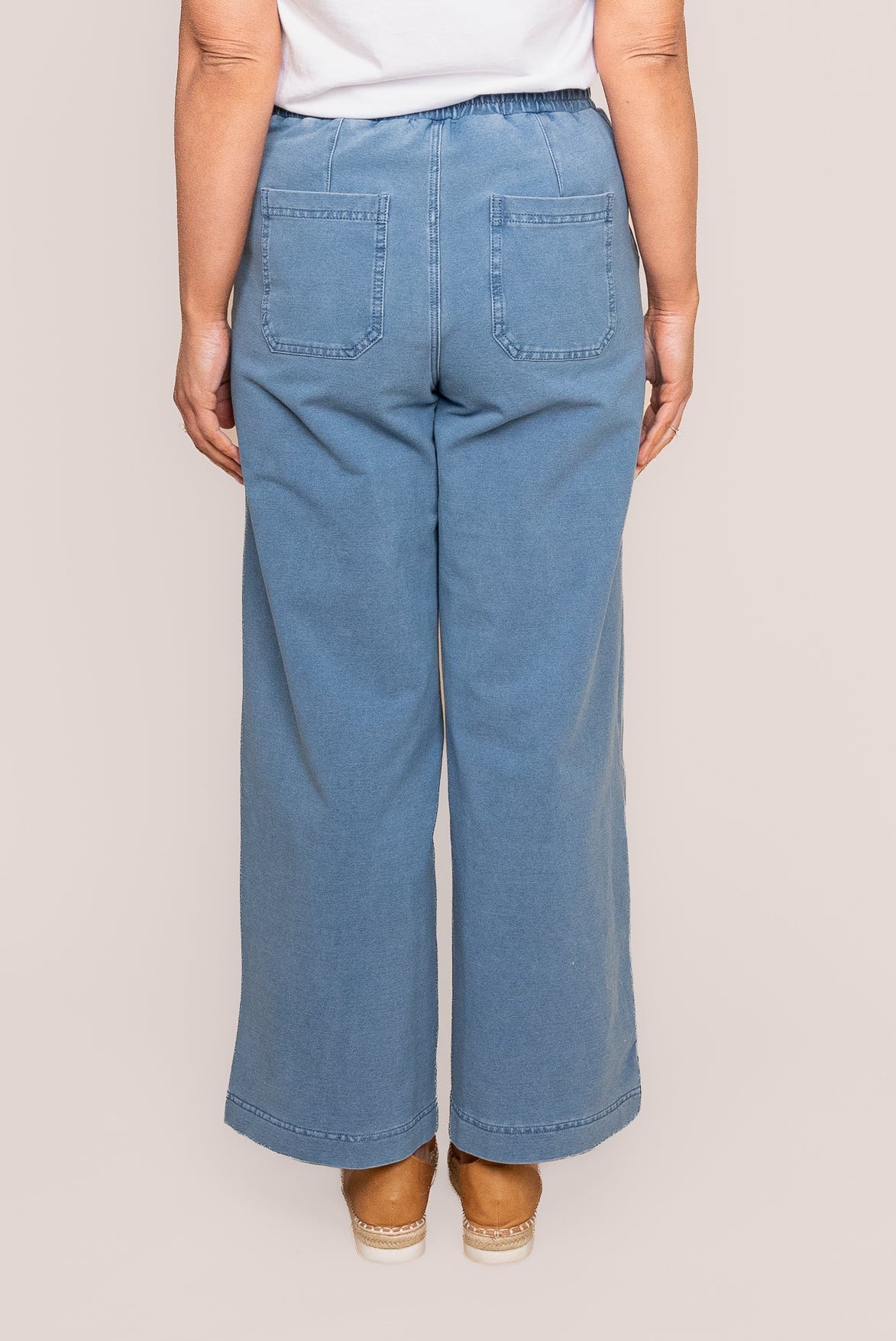 Refaeli Stretch Denim Pants in Light Blue