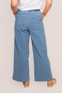 Refaeli Stretch Denim Pants in Light Blue