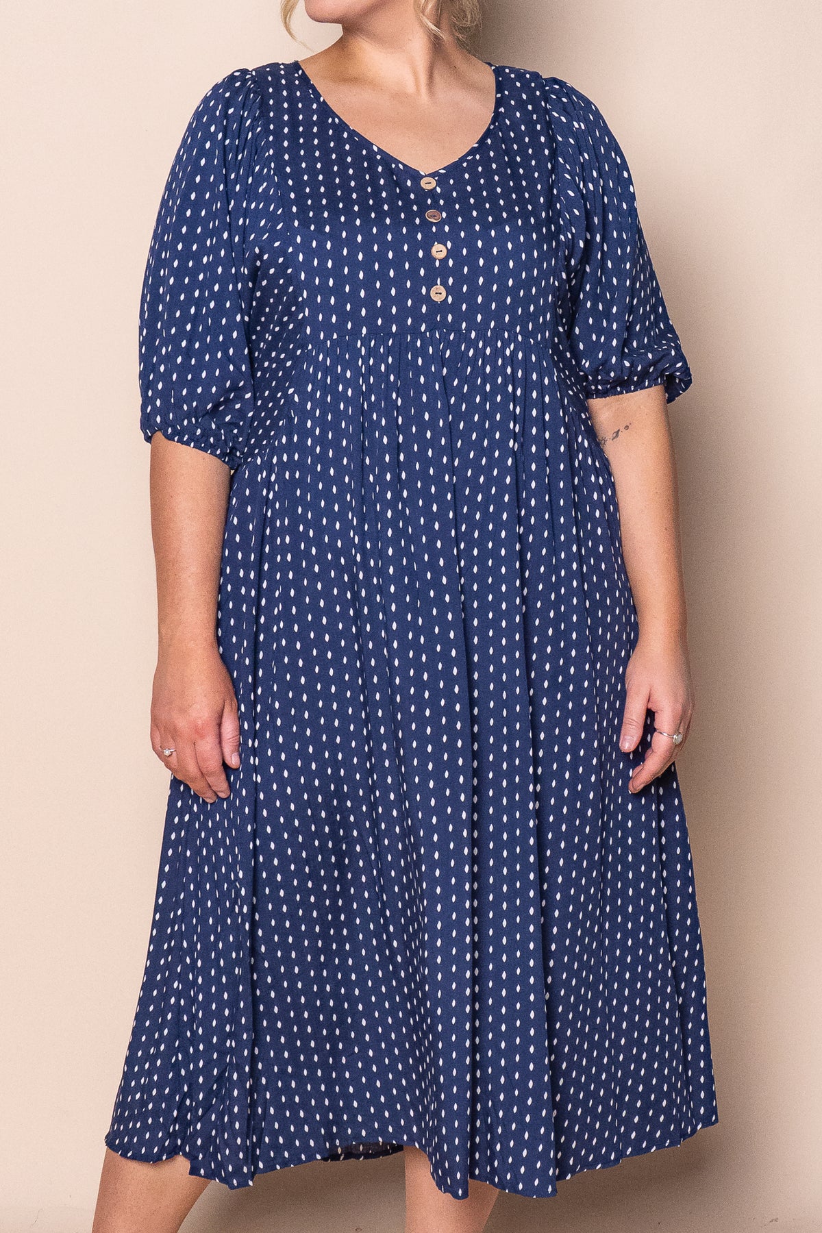 Chelsa Midi Dress in Navy