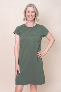 Signature Tee Dress in Khaki - Foxwood