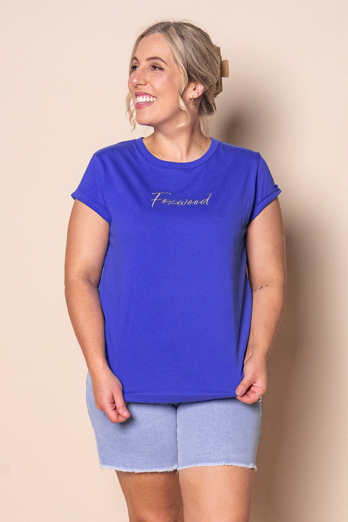 Signature Contrast Tee in Blue - Foxwood