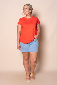 Signature Tee in Tangelo - Foxwood