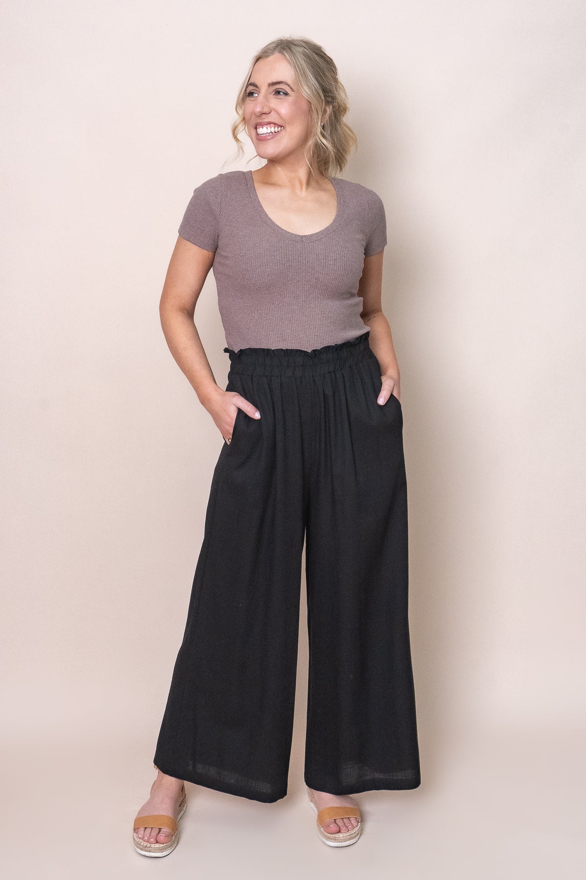 Arianna Pants in Black