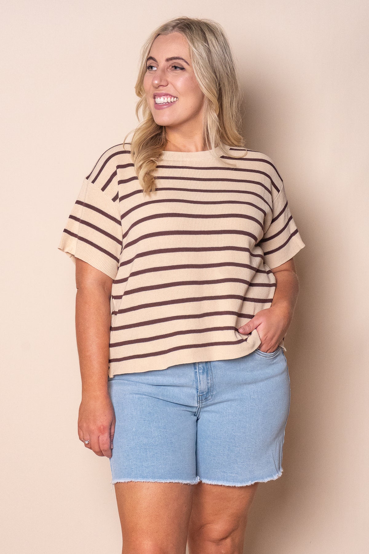 Kiley S/S Striped Knit Top in Nougat