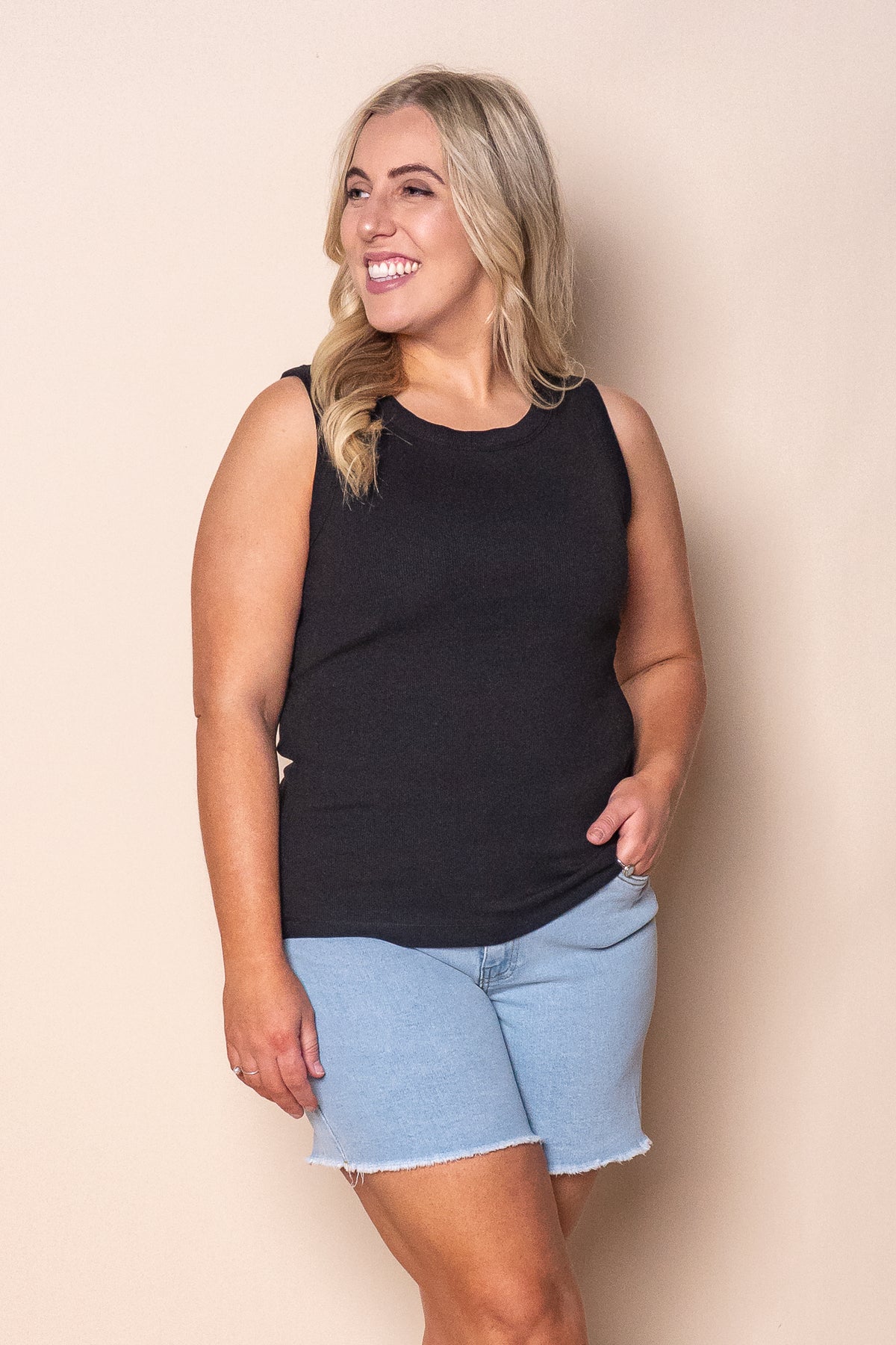 Iris Tank in Black - Foxwood