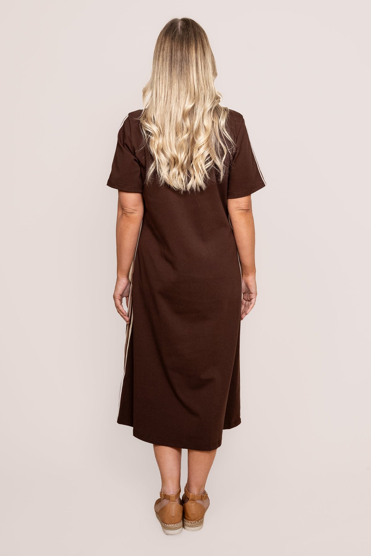 Loretta Midi Dress in Chocolate