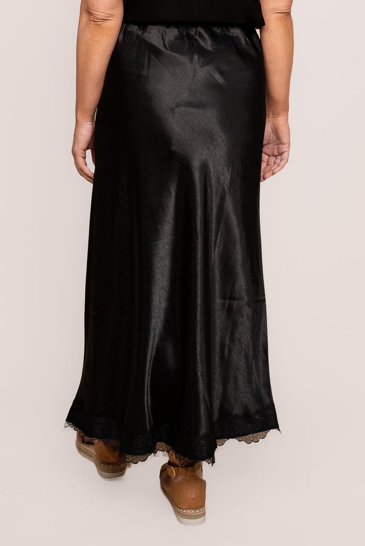 Lake Satin Lace Trim Midi Skirt in Black