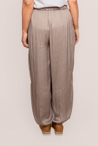 Kendall Satin Pants in Taupe