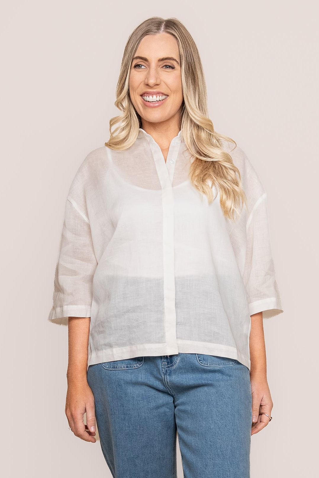 Harrietta Linen Blend Top in White
