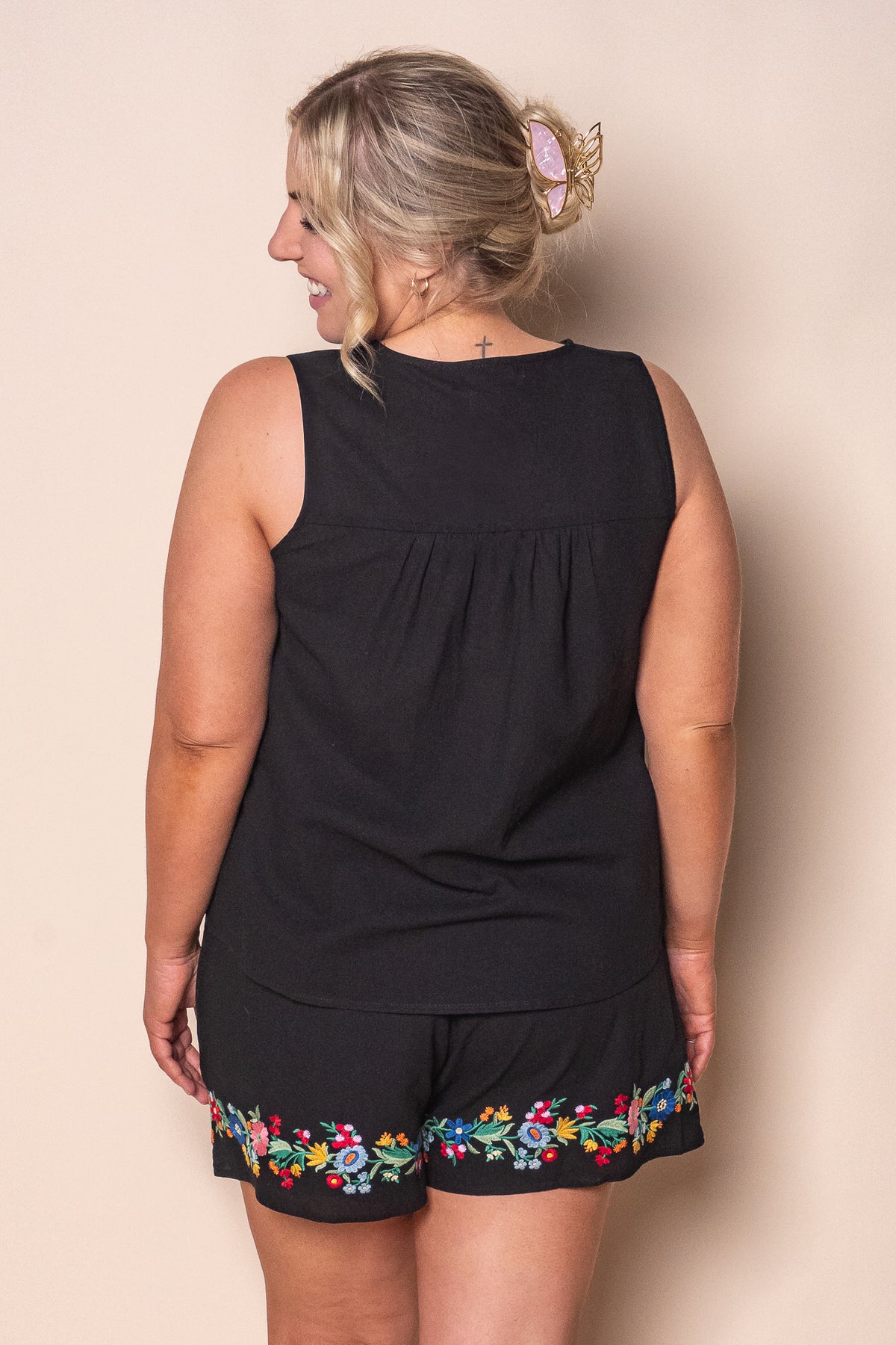 Izzi Embroidered Floral Top in Black