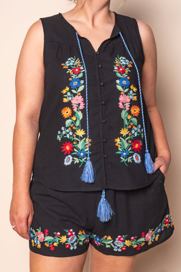 Izzi Embroidered Floral Top in Black