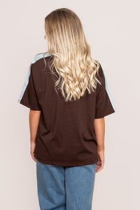 Harli Contrast Polo Tee in Chocolate - Silent Theory