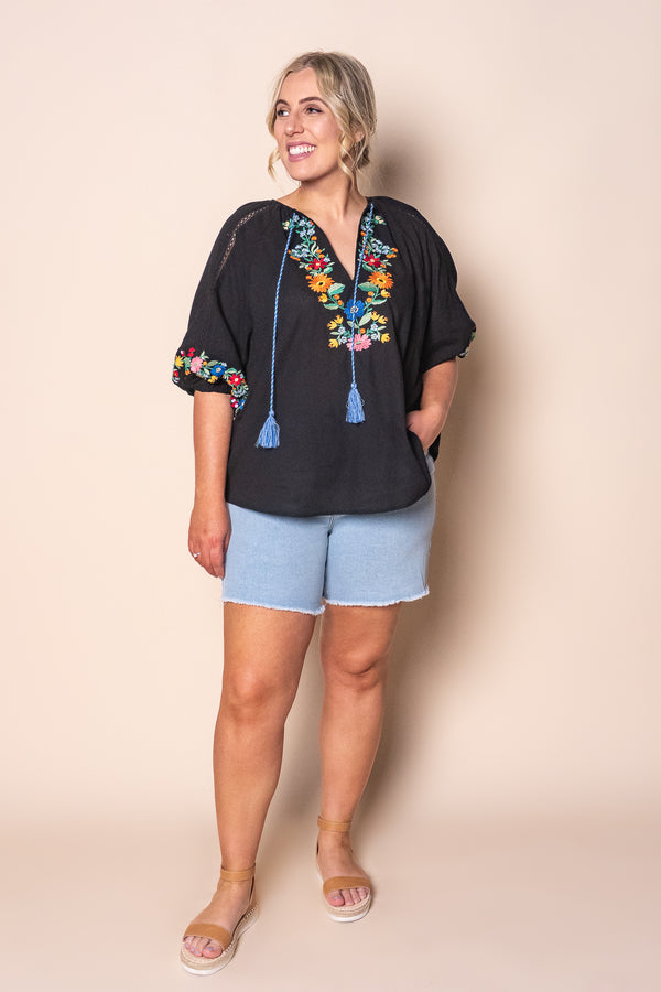 Danique Embroidered Floral Top in Black