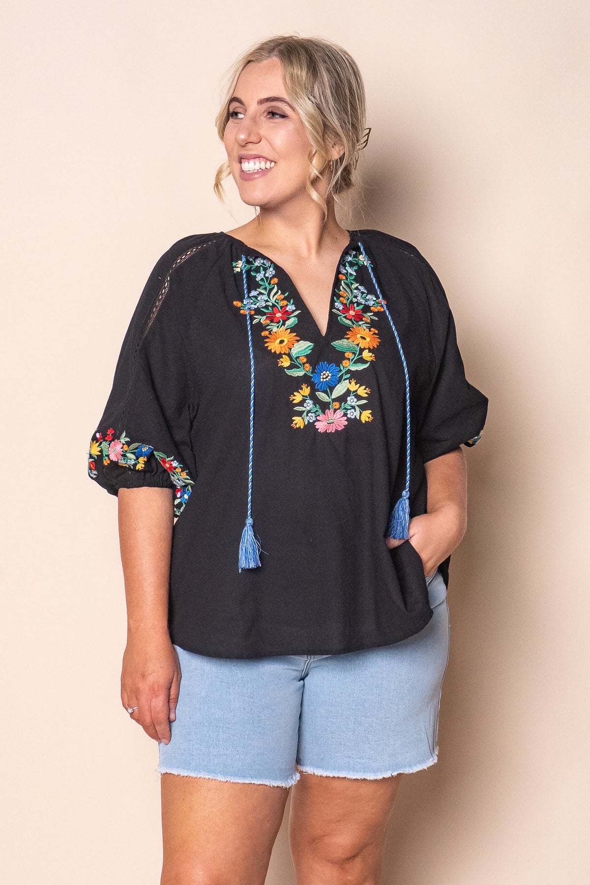 Danique Embroidered Floral Top in Black
