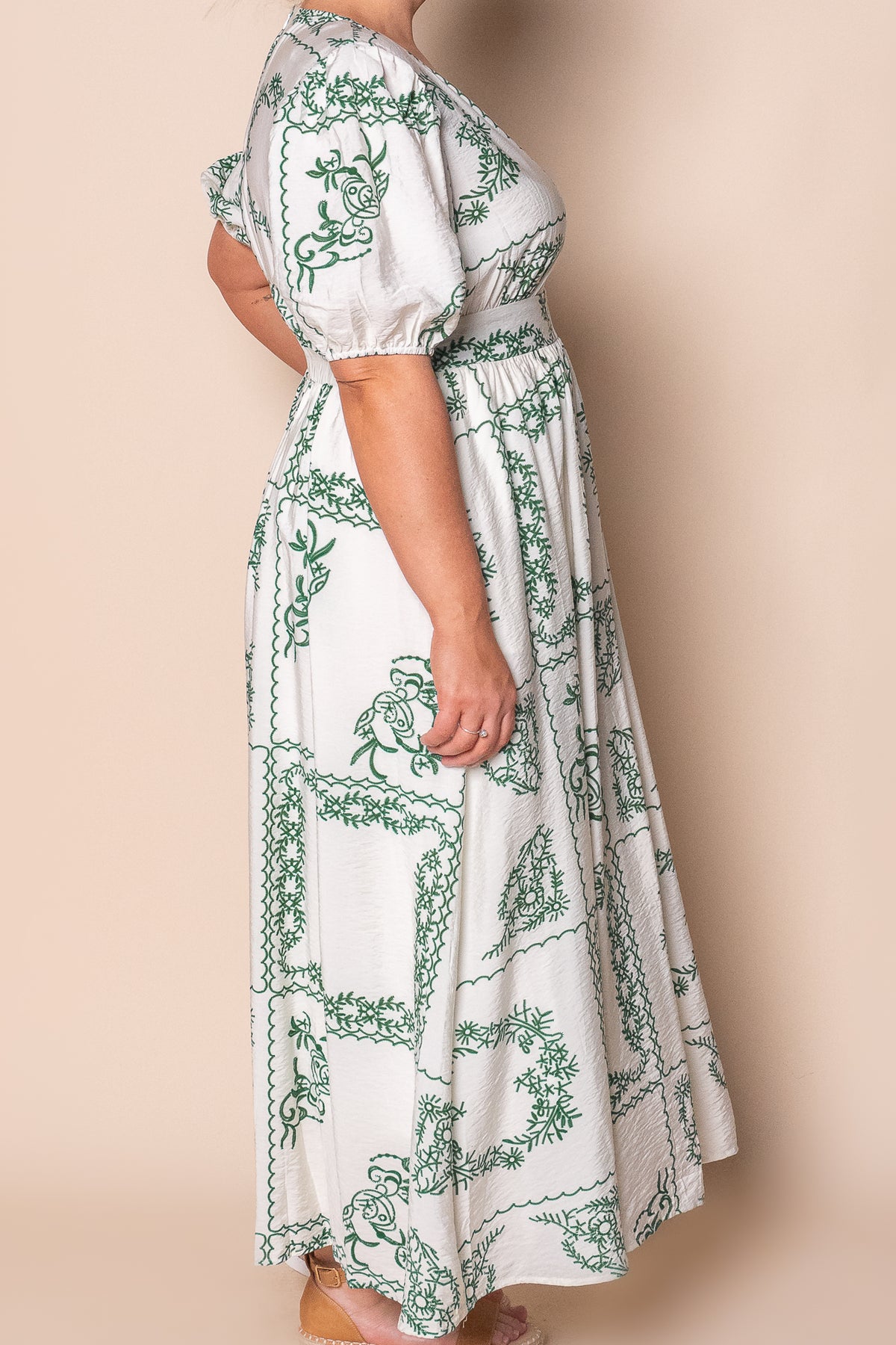 Willarose Midi Dress in Green