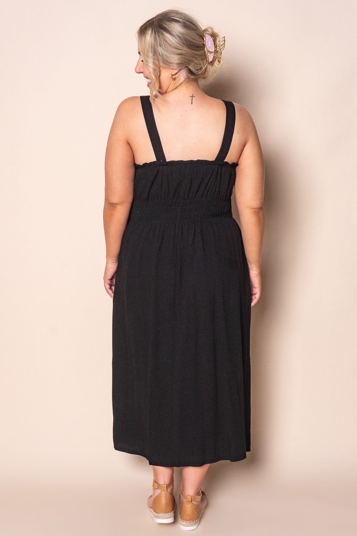 Dandelion Midi Dress in Black - Foxwood