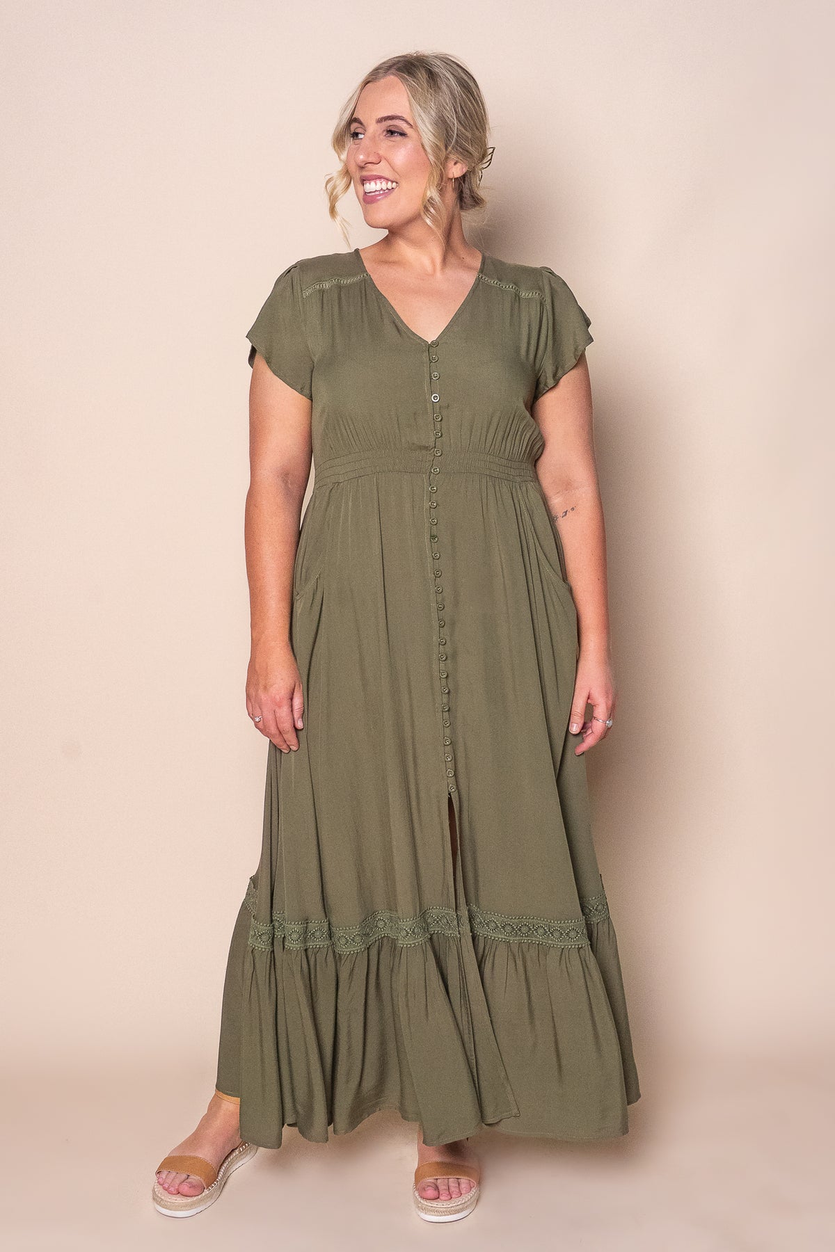 Fernie Maxi Dress in Khaki