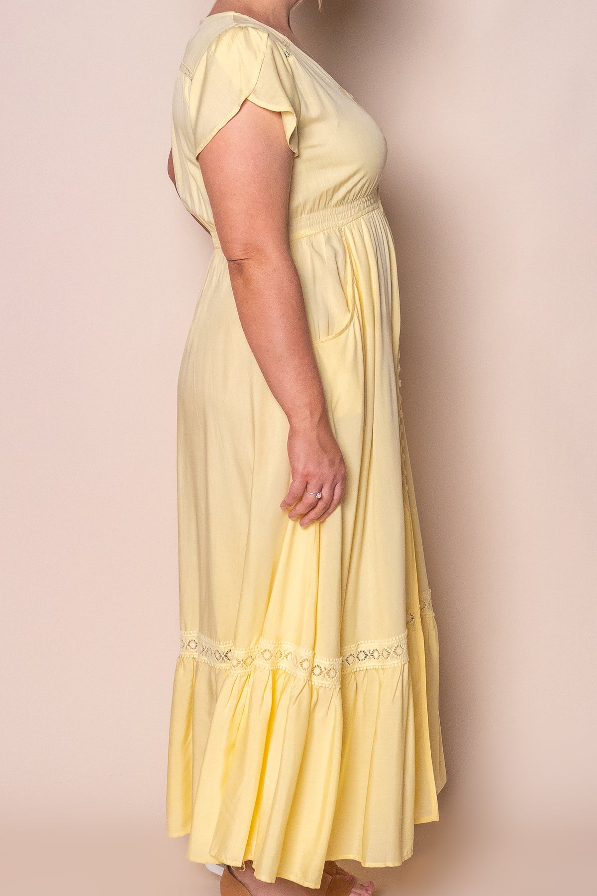 Fernie Maxi Dress in Lemon