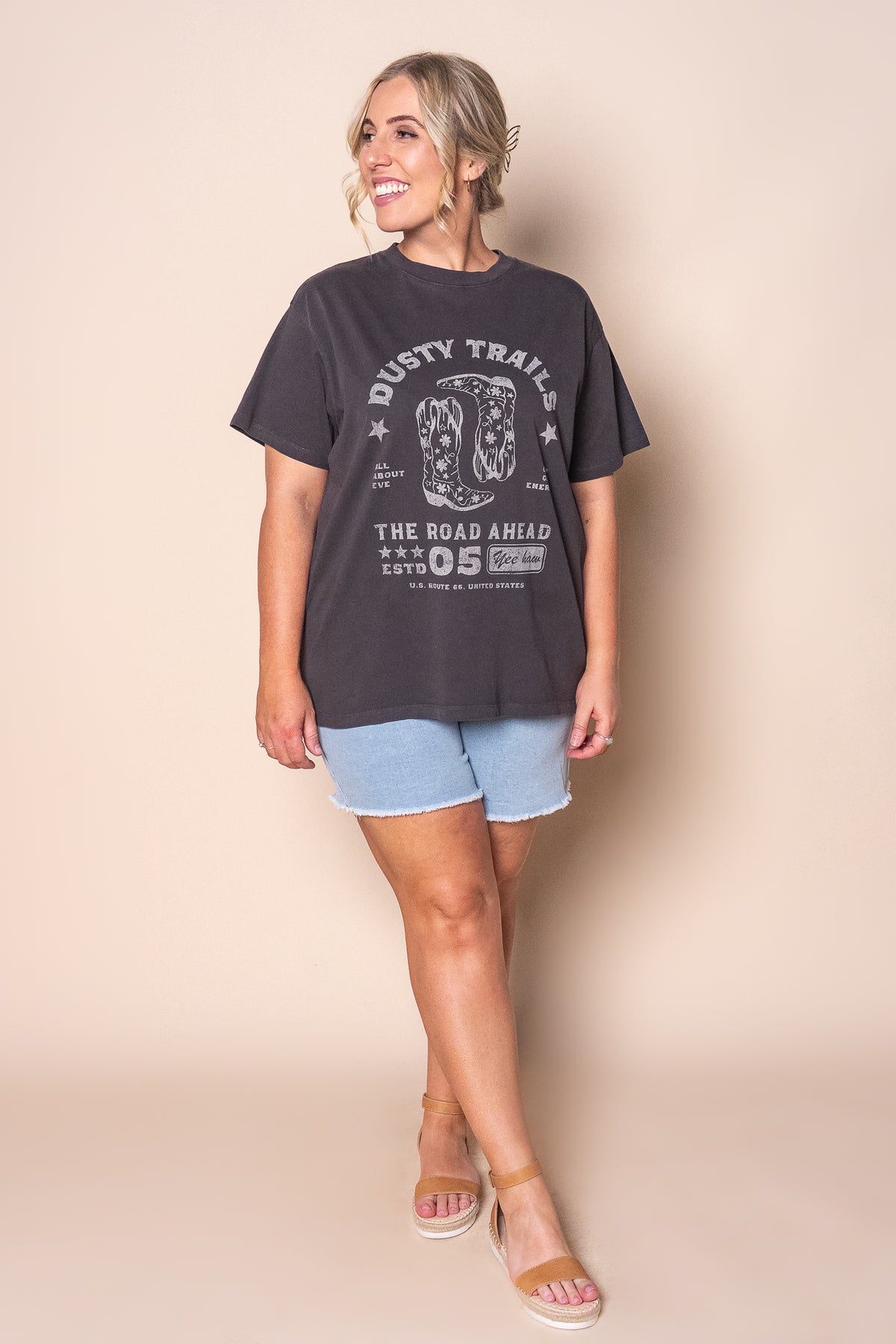 Dusty Trails Relaxed Tee in Washed Black - All About Eve