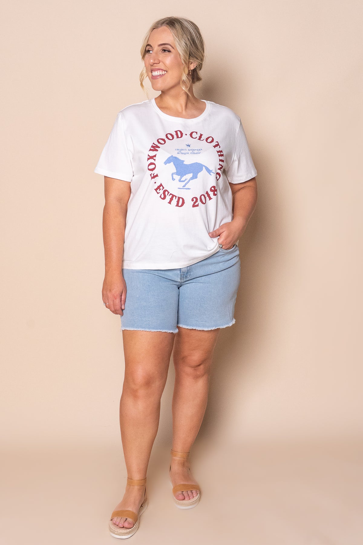 ESTD 2018 Tee in Vintage White - Foxwood