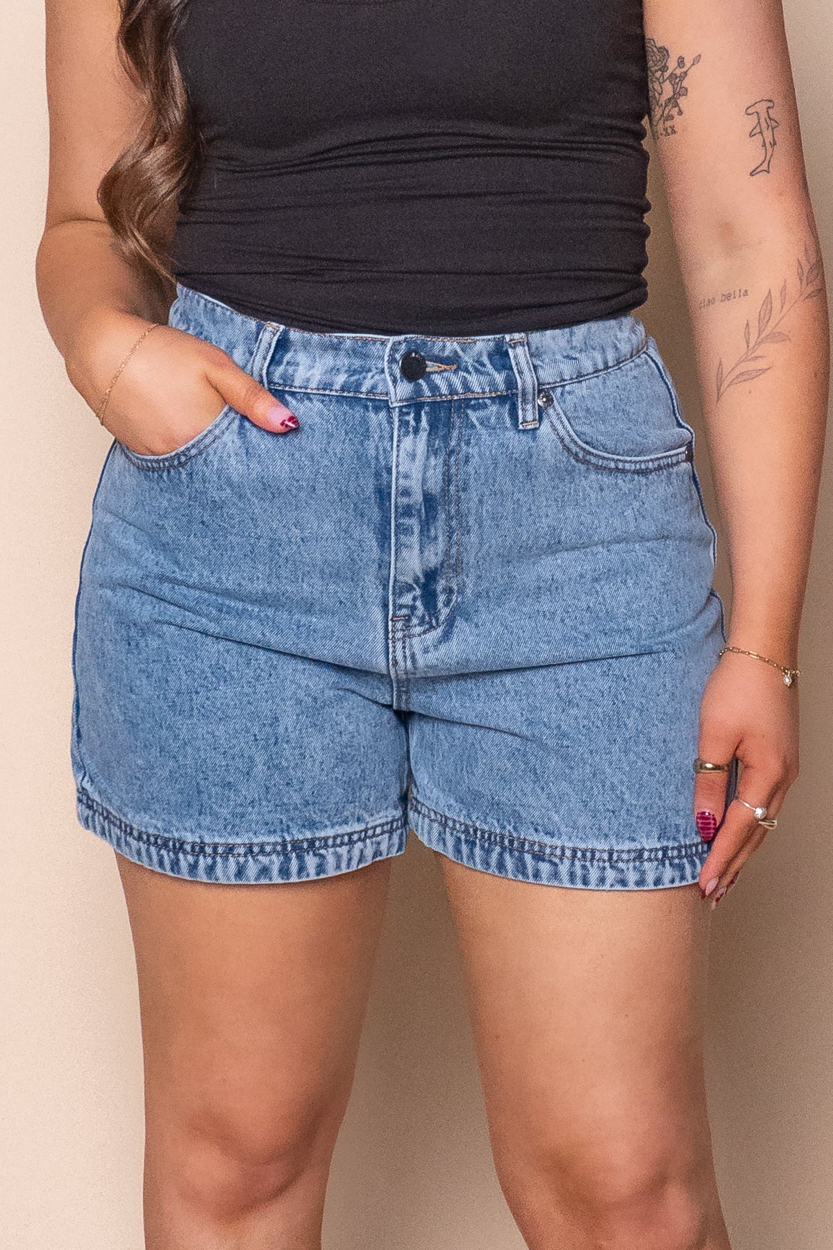 Josie Shorts in Light Blue - All About Eve