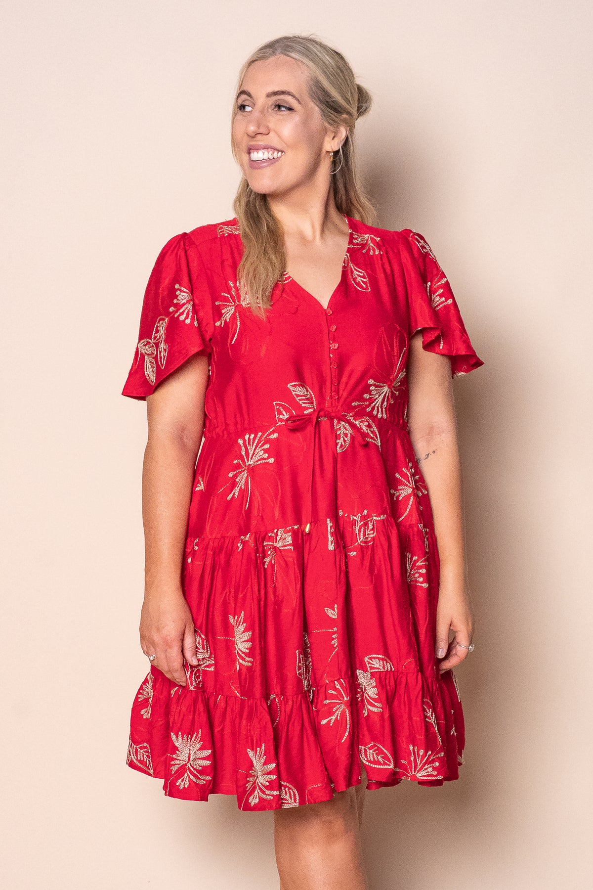 Rococo Floral Embroidery Dress in Red