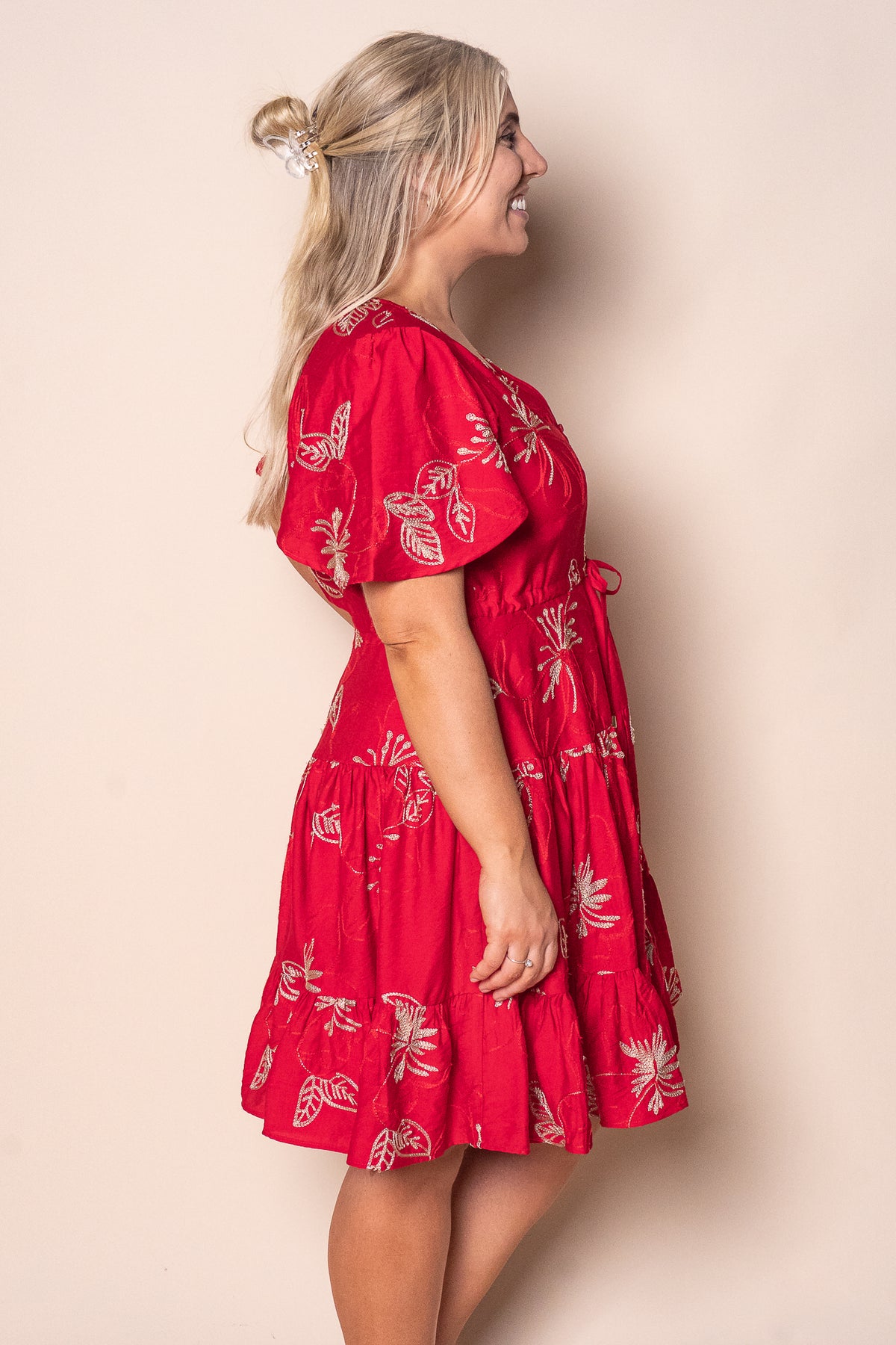 Rococo Floral Embroidery Dress in Red