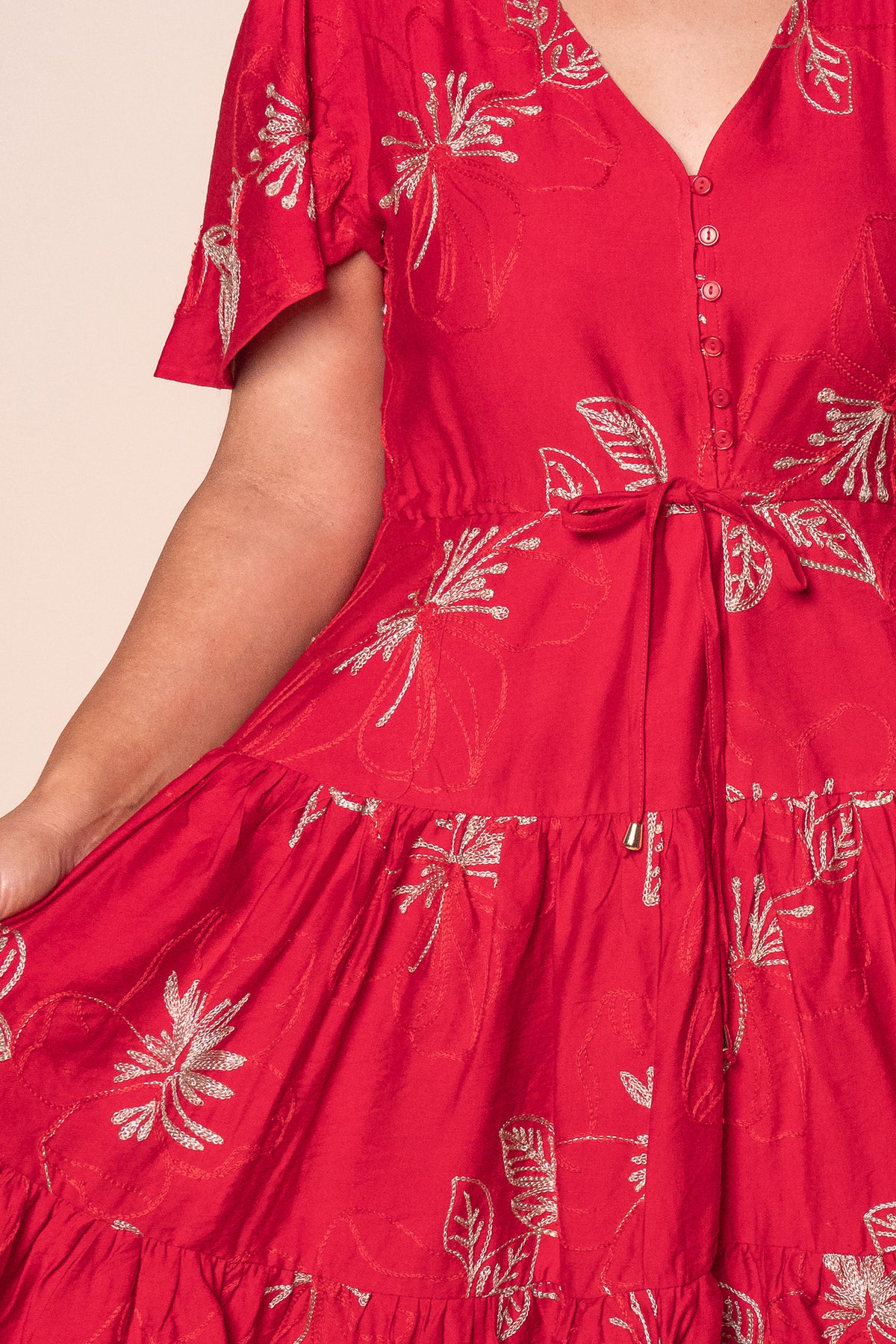 Rococo Floral Embroidery Dress in Red